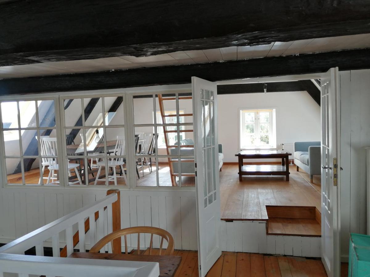 Вилла Altes Faehrhaus & Baeckerhaus Wewelsfleth Экстерьер фото